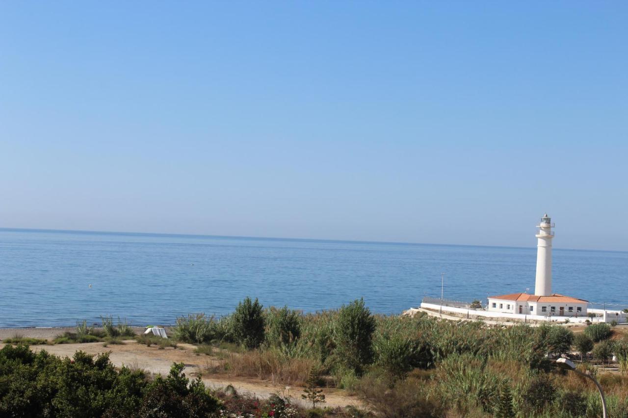 Bonito Y Tranquilo Apartamento , Cerca Del Mar. Torrox Buitenkant foto