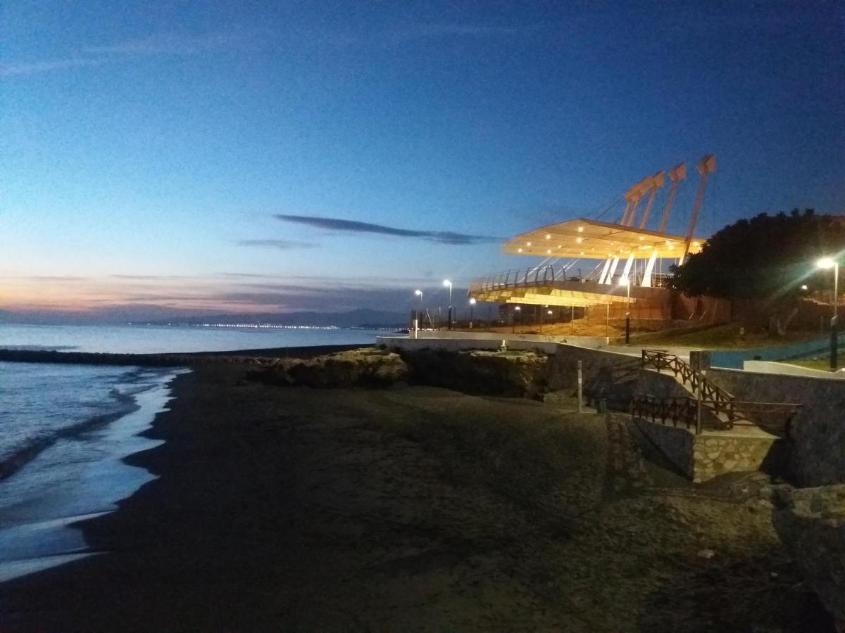 Bonito Y Tranquilo Apartamento , Cerca Del Mar. Torrox Buitenkant foto
